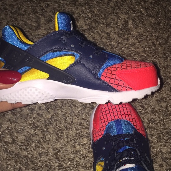 Nike Huarache - Picture 8 of 9